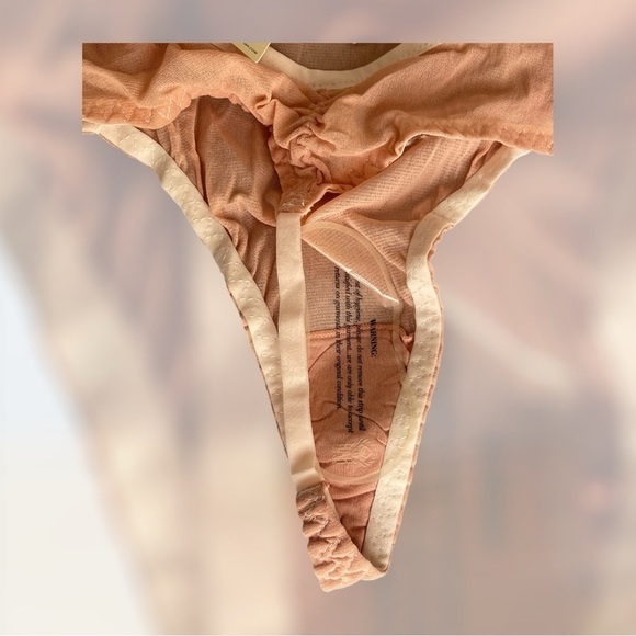 Free People X HAH Key to Ur Heart Bodysuit La Crème - Picture 7 of 8